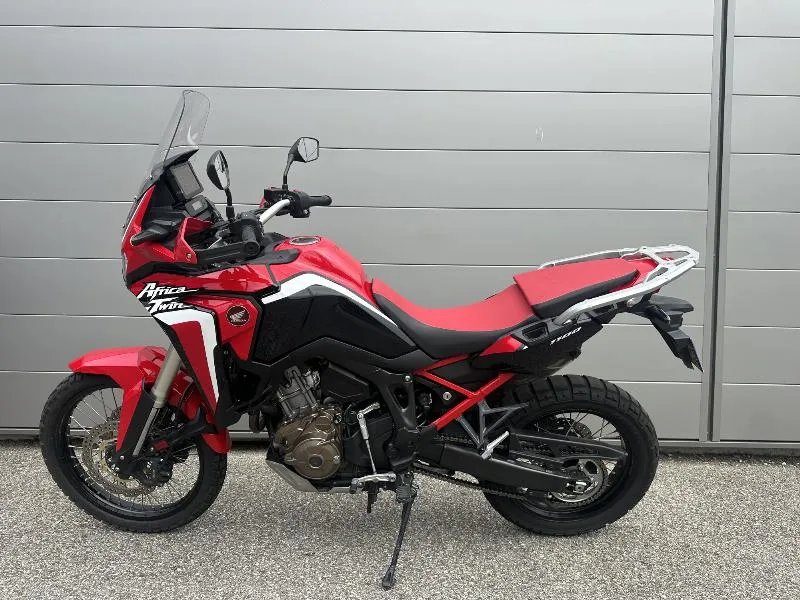 CRF 1100  L AFRICA TWIN