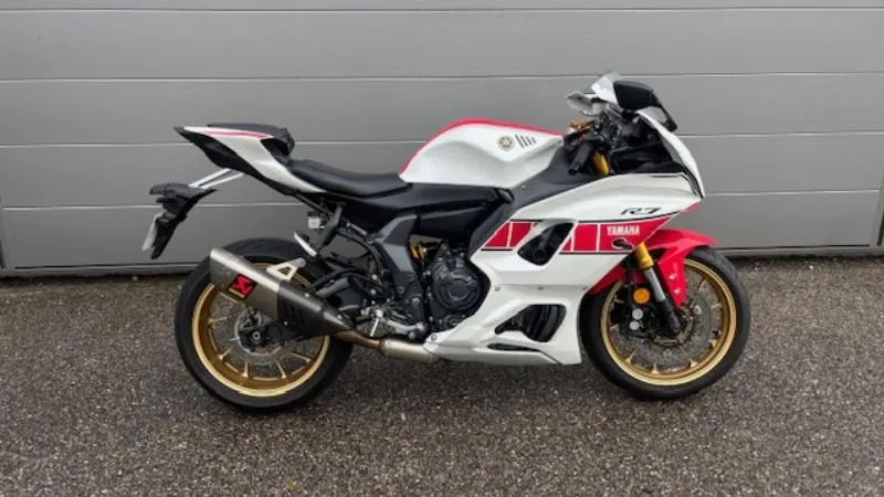 YZFR7 WORLD GP 60TH ANNIVERSARY