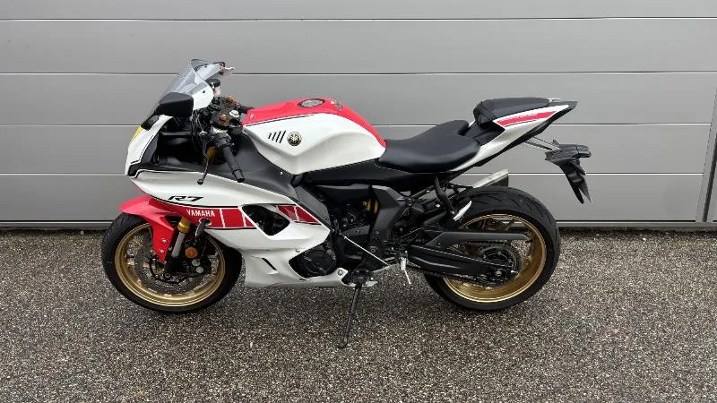 YZFR7 WORLD GP 60TH ANNIVERSARY