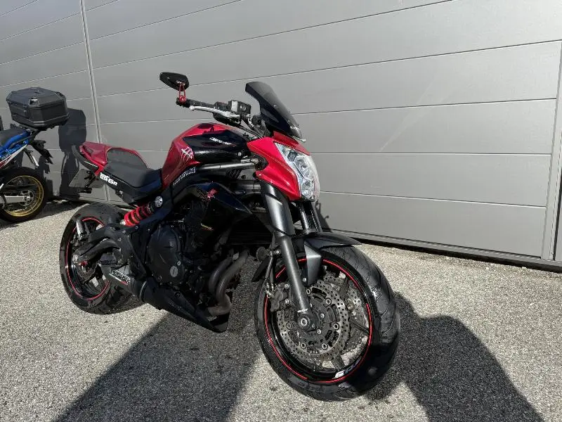 ER6N