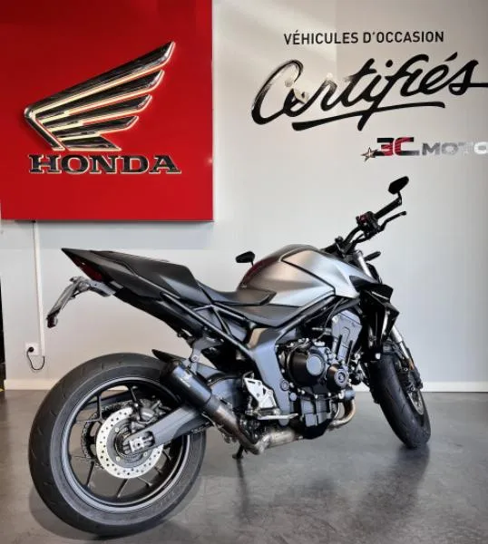 CB1000 Hornet