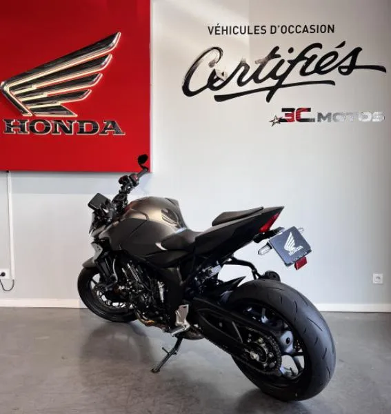 CB1000 Hornet