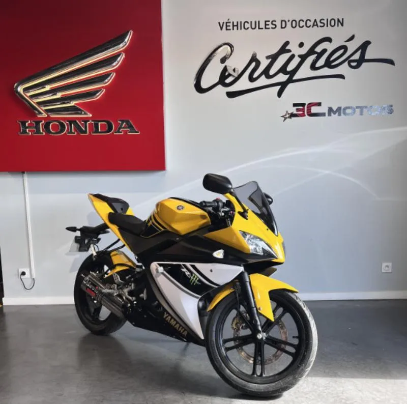 YZF R 125