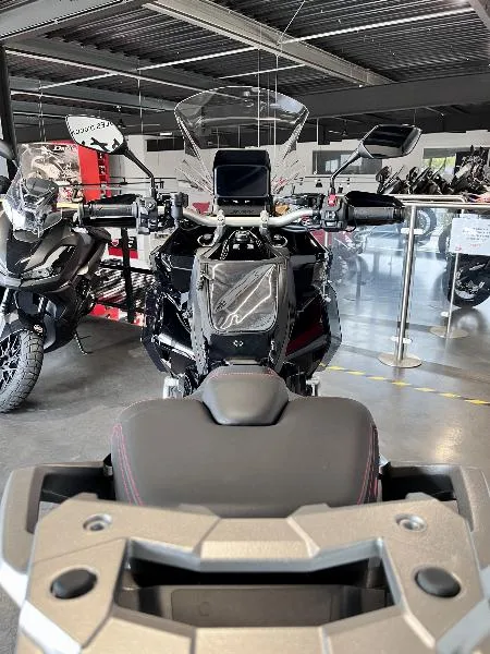 XADV