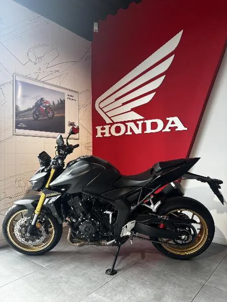 CB 1000 Hornet SP