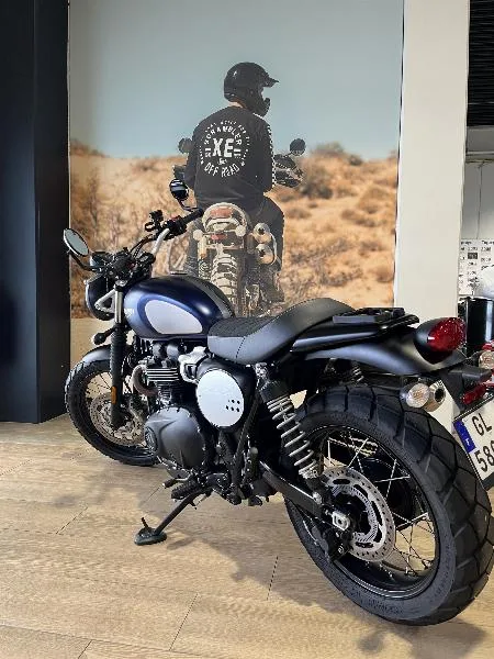 SCRAMBLER 900