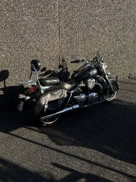 Thunderbird 1700 Commander