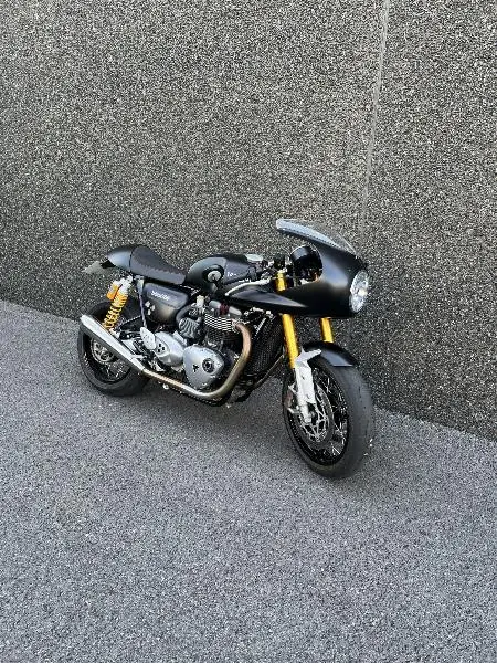 THRUXTON 1200 R 2016