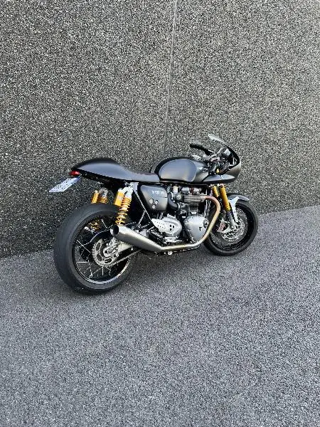 THRUXTON 1200 R