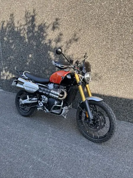 SCRAMBLER 1200 XE
