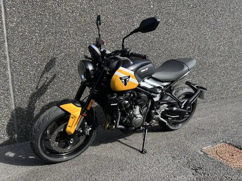 TRIDENT 660