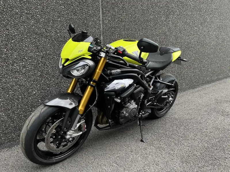 Speed Triple 1200 RX
