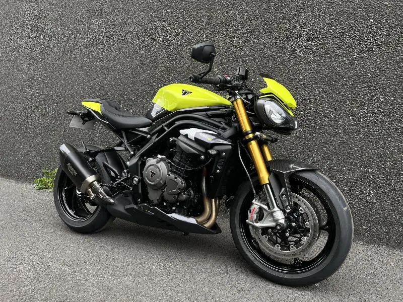 Speed Triple 1200 RX