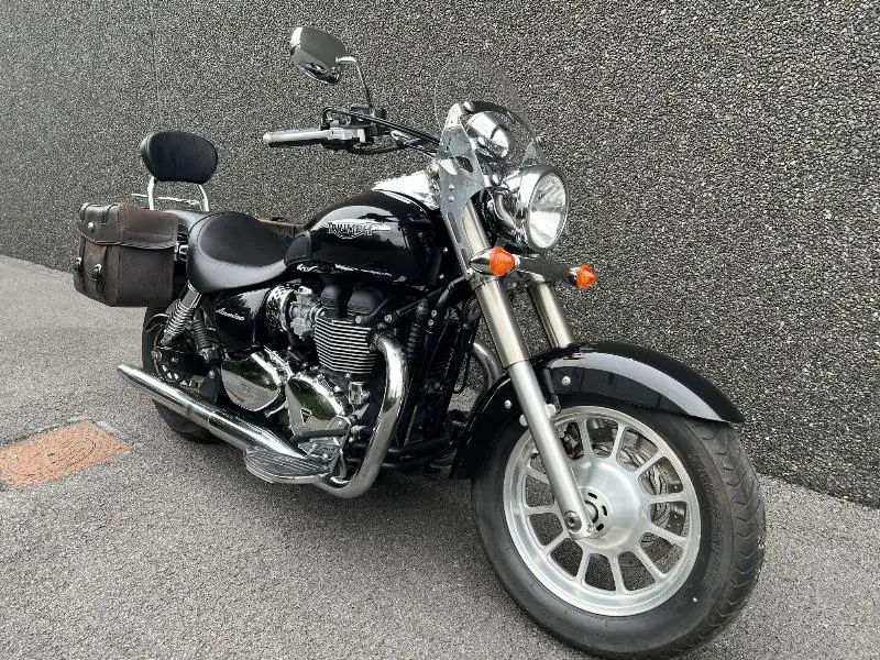 BONNEVILLE AMERICA 865