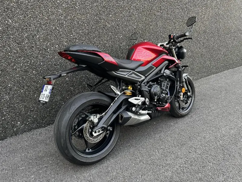 STREET TRIPLE 765 RS