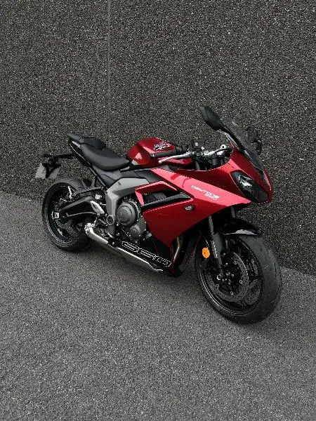 	DAYTONA 660