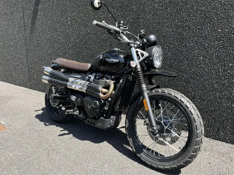 STREET SCRAMBLER 900