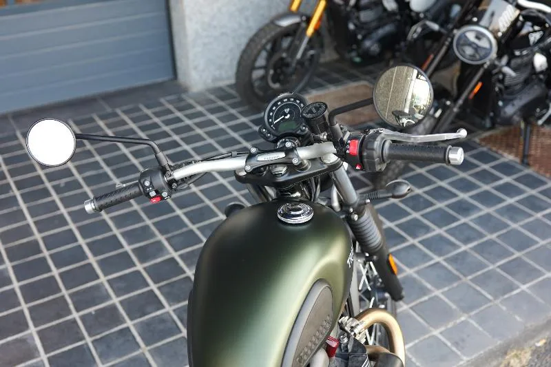 SCRAMBLER 900