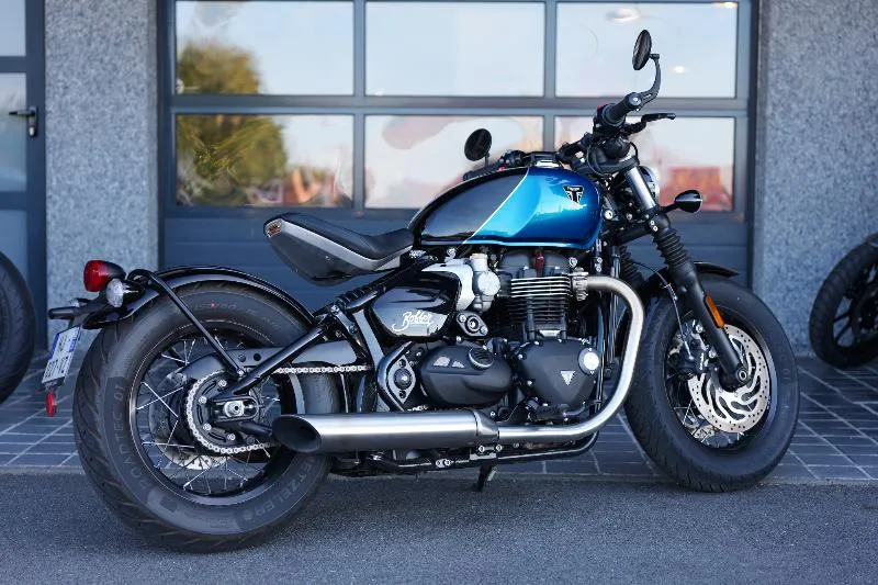 Bonneville Bobber 1200