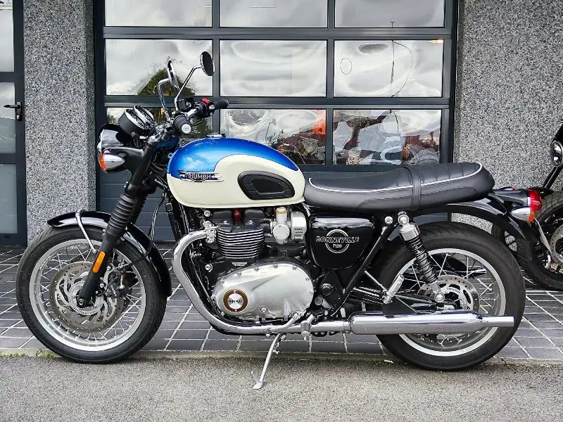 BONNEVILLE T120