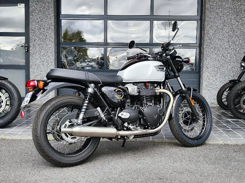 Bonneville T100