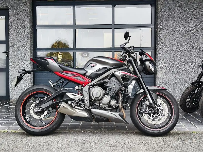 STREET TRIPLE 765 R