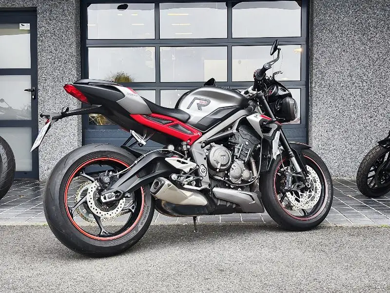 STREET TRIPLE 765 R