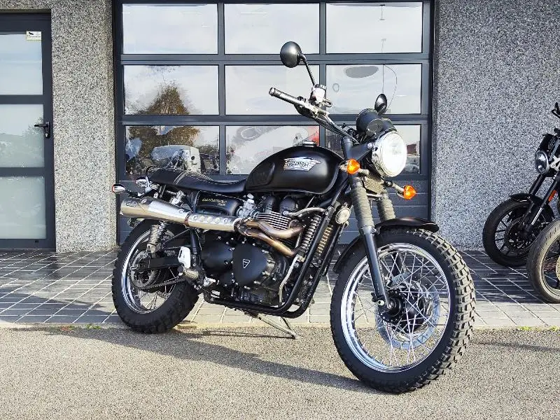 SCRAMBLER 900