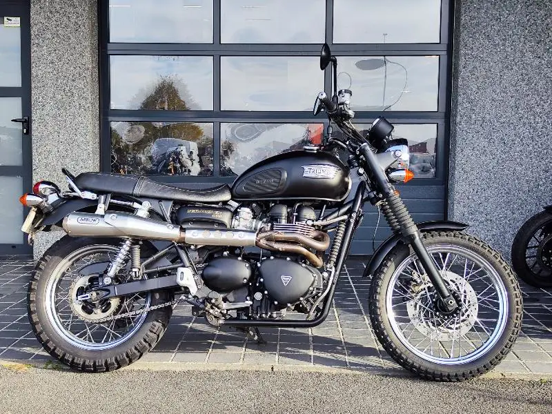 SCRAMBLER 900