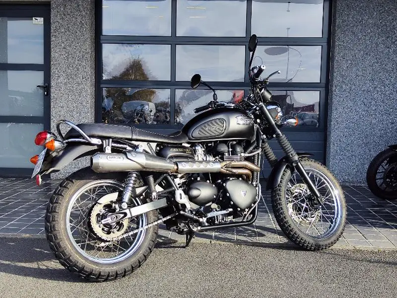 SCRAMBLER 900