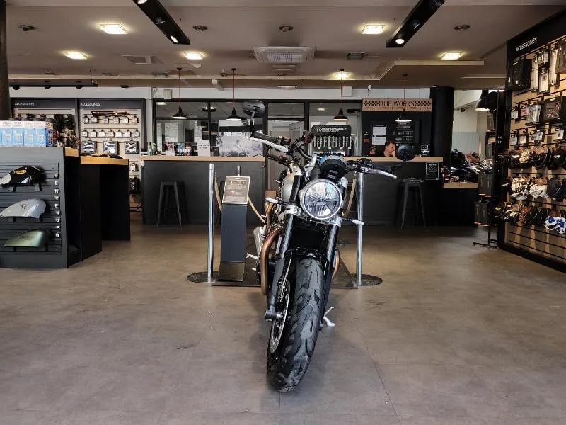 SPEED TWIN 1200