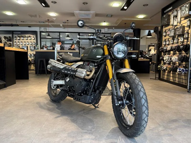 SCRAMBLER 900