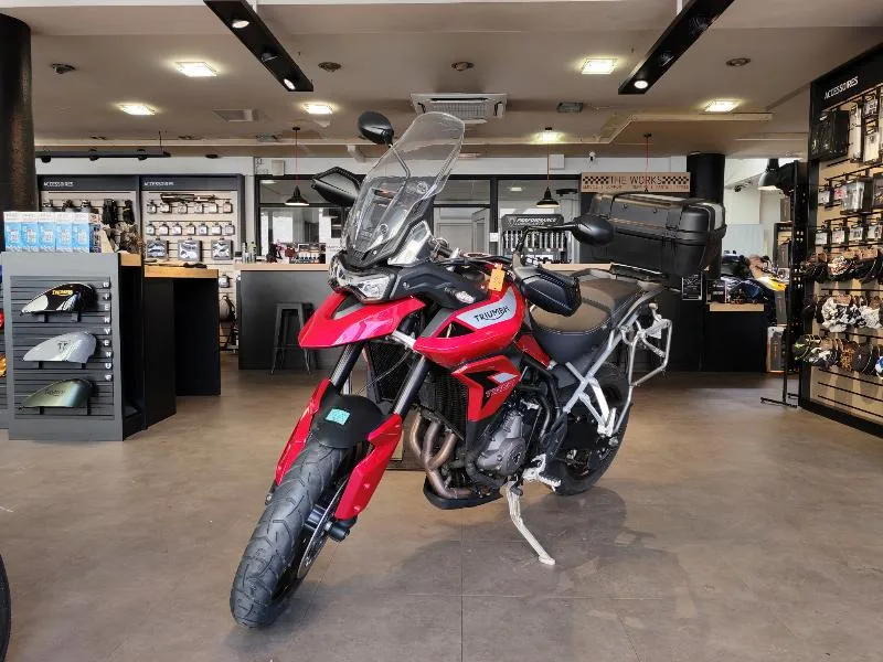 TIGER 900