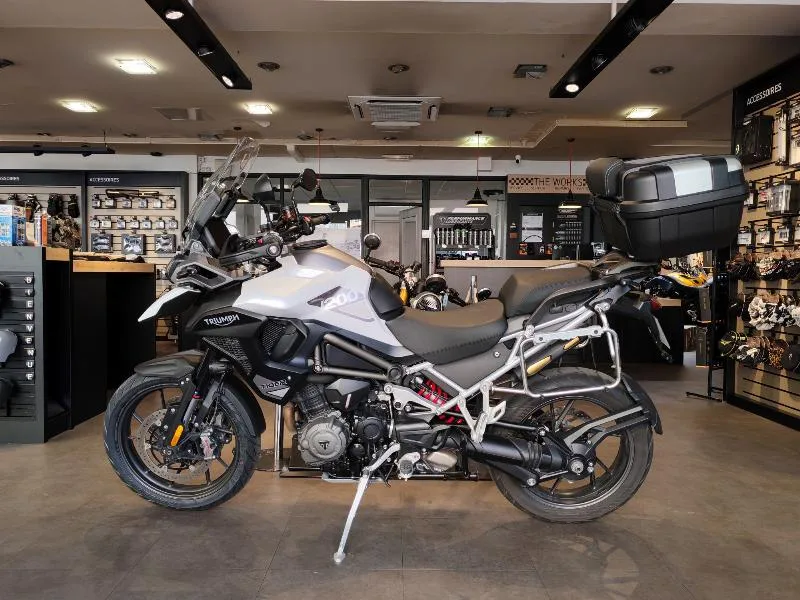 TIGER 1200 GT PRO