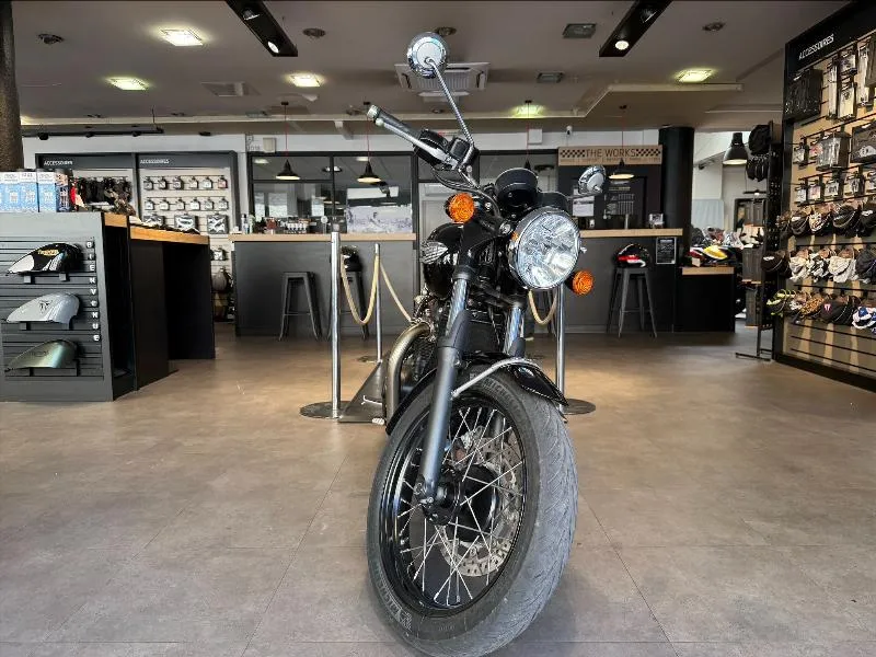 Bonneville T100