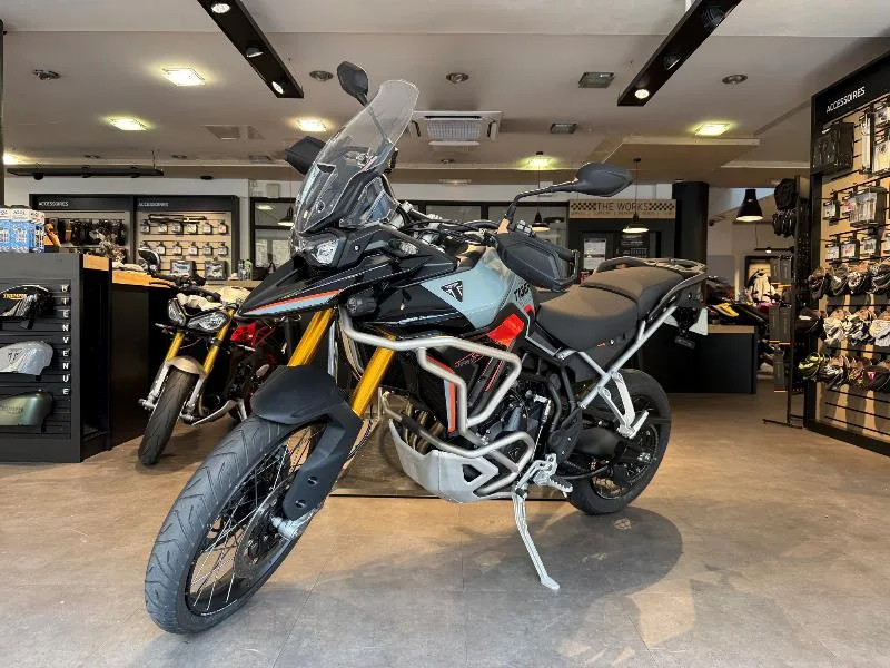 TIGER 900 Desert Edition