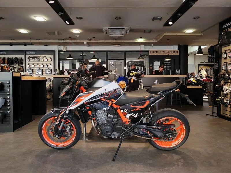 890 DUKE R 2020
