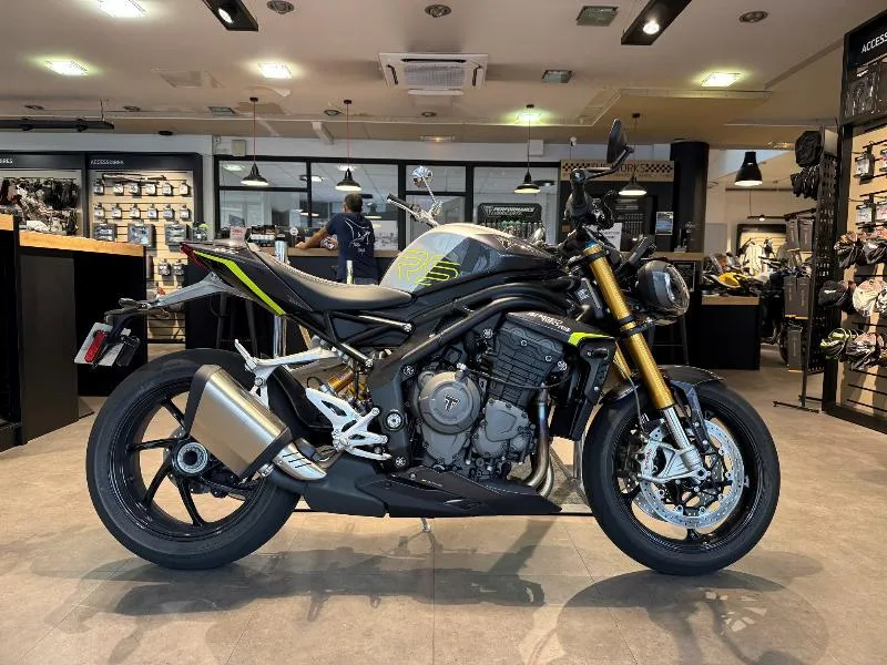 SPEED TRIPLE 1200 RS