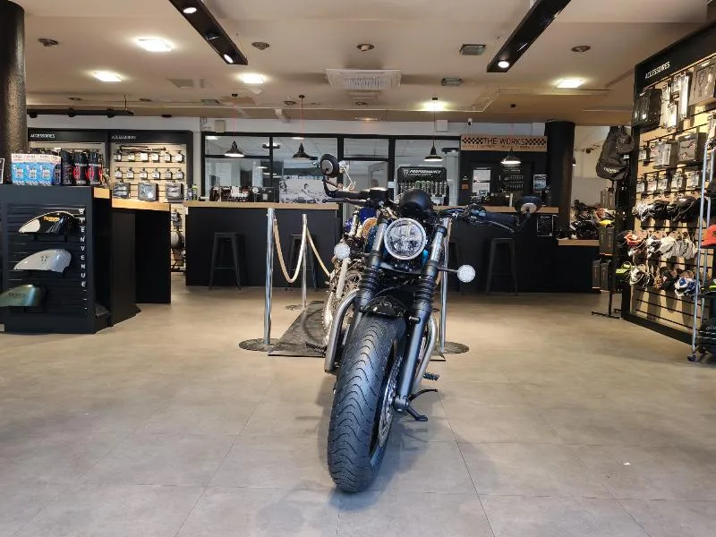 Bonneville Bobber 1200