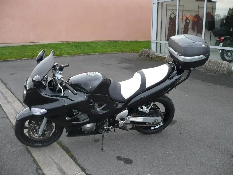 GSX 750 F