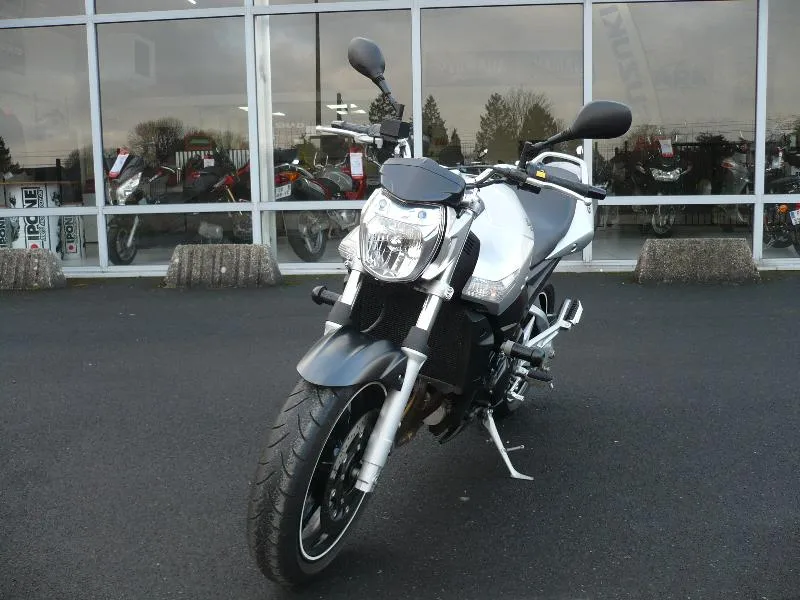 GSR 600 2007