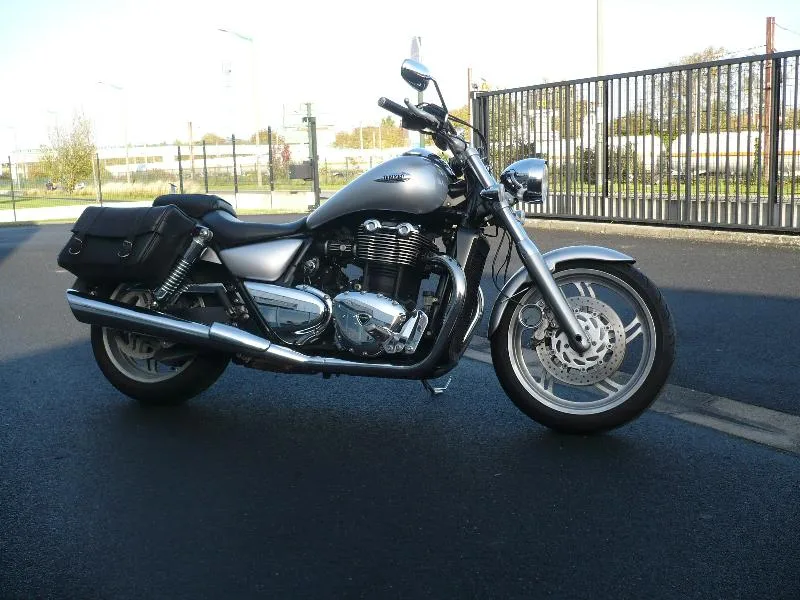 THUNDERBIRD 1600