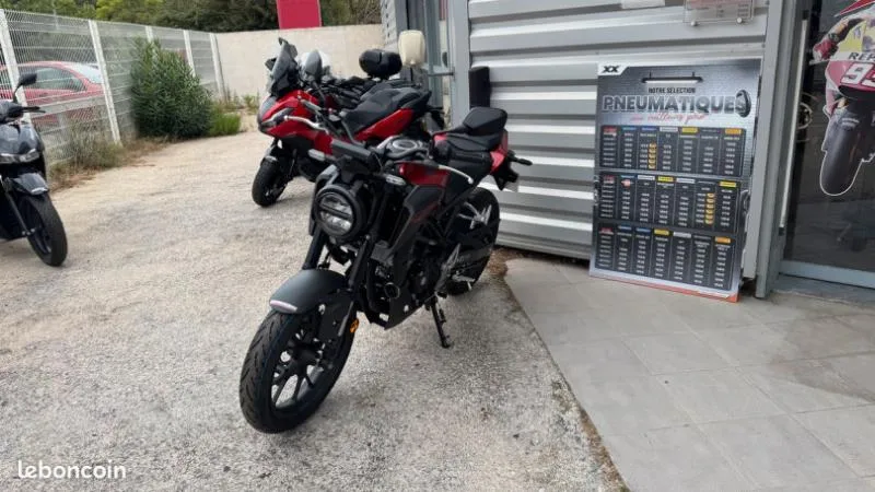 CB125R