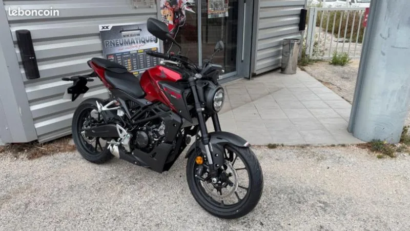 CB125R
