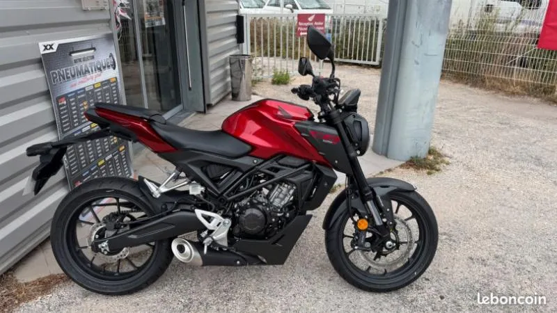 CB125R