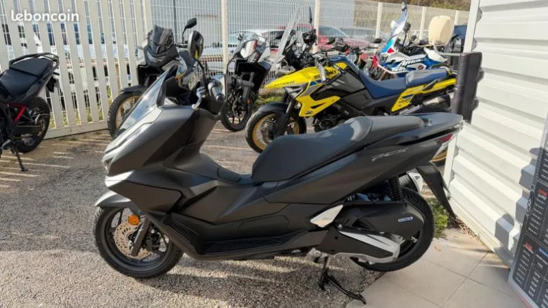 PCX 125