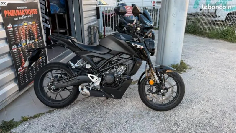 CB125R
