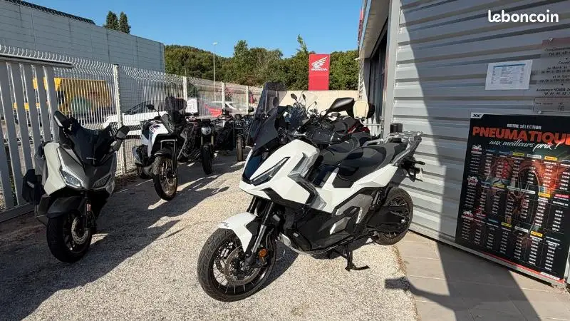 XADV 750 DCT