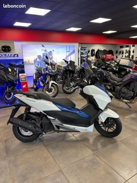 NSS FORZA  125AD