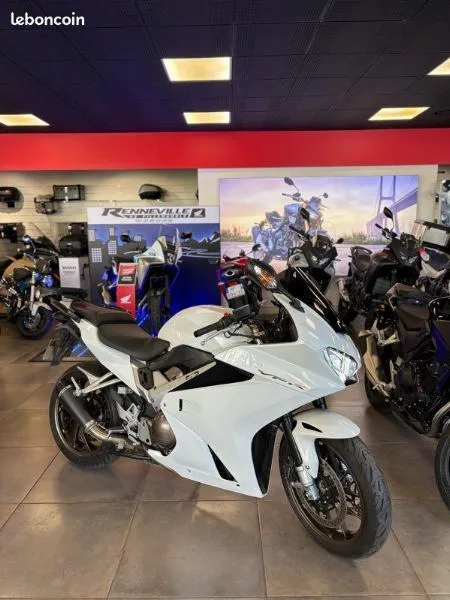 VFR 800 VTEC